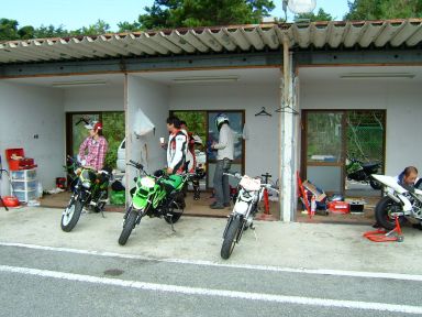DSCF1059.JPG - 38,455BYTES