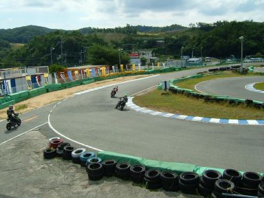 DSCF1065.JPG - 34,454BYTES