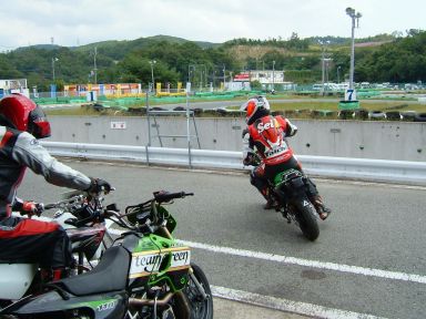 DSCF1081.JPG - 38,632BYTES
