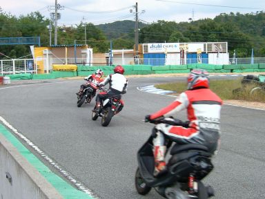 DSCF1089.JPG - 36,352BYTES