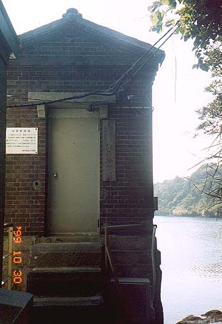 油壺験潮場